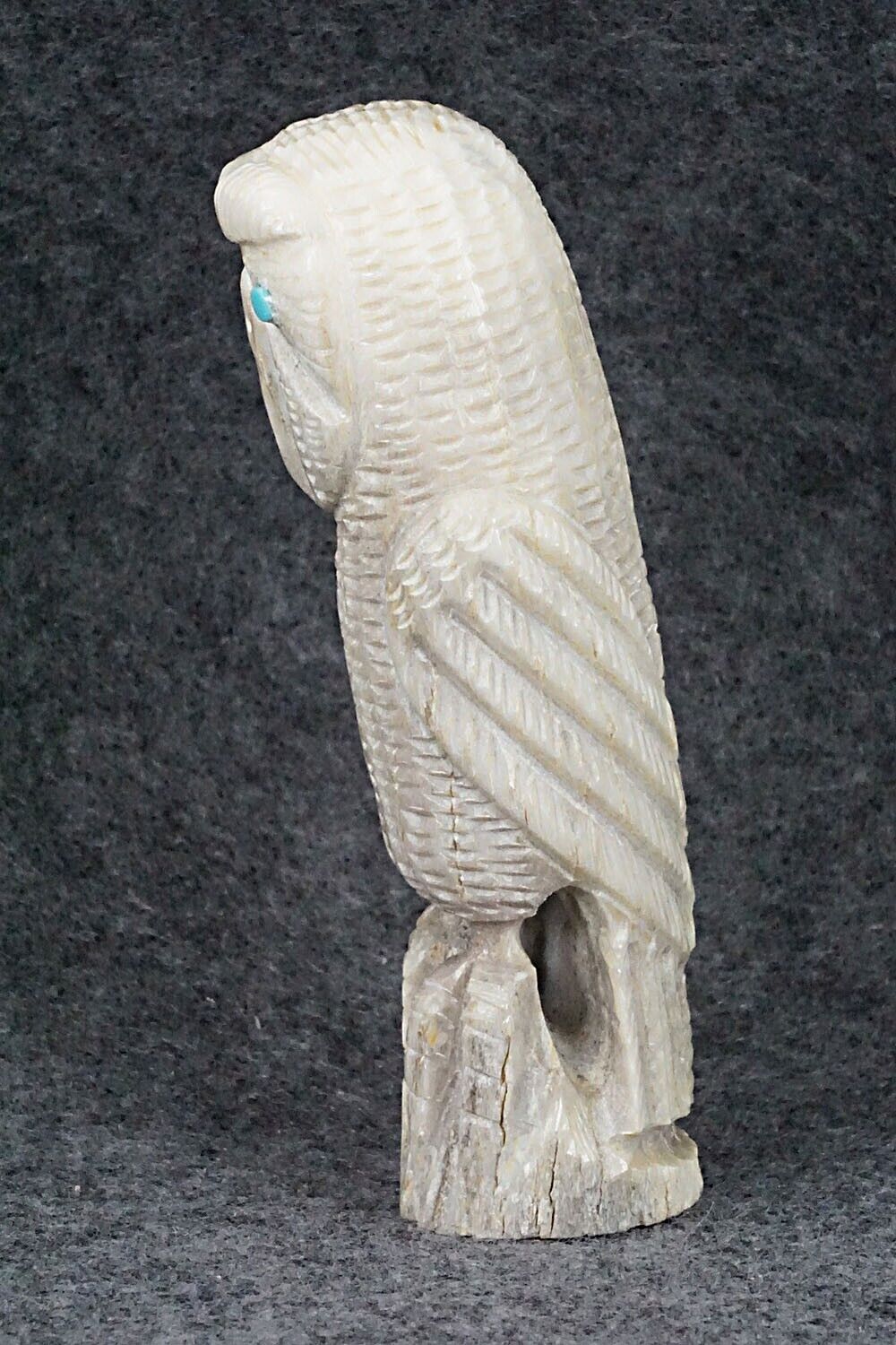 Owl Zuni Fetish Carving - Garrick Weeka