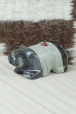 Bear Zuni Fetish Carving - Danette Laate