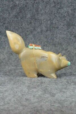 Wolf Zuni Fetish Carving - Enrike Leekya