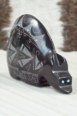 Bear Zuni Fetish Carving - Gerald Peina