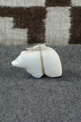 Bear Zuni Fetish Carving - Delvin Leekya
