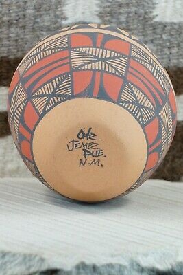 Jemez Pottery - Ortiz