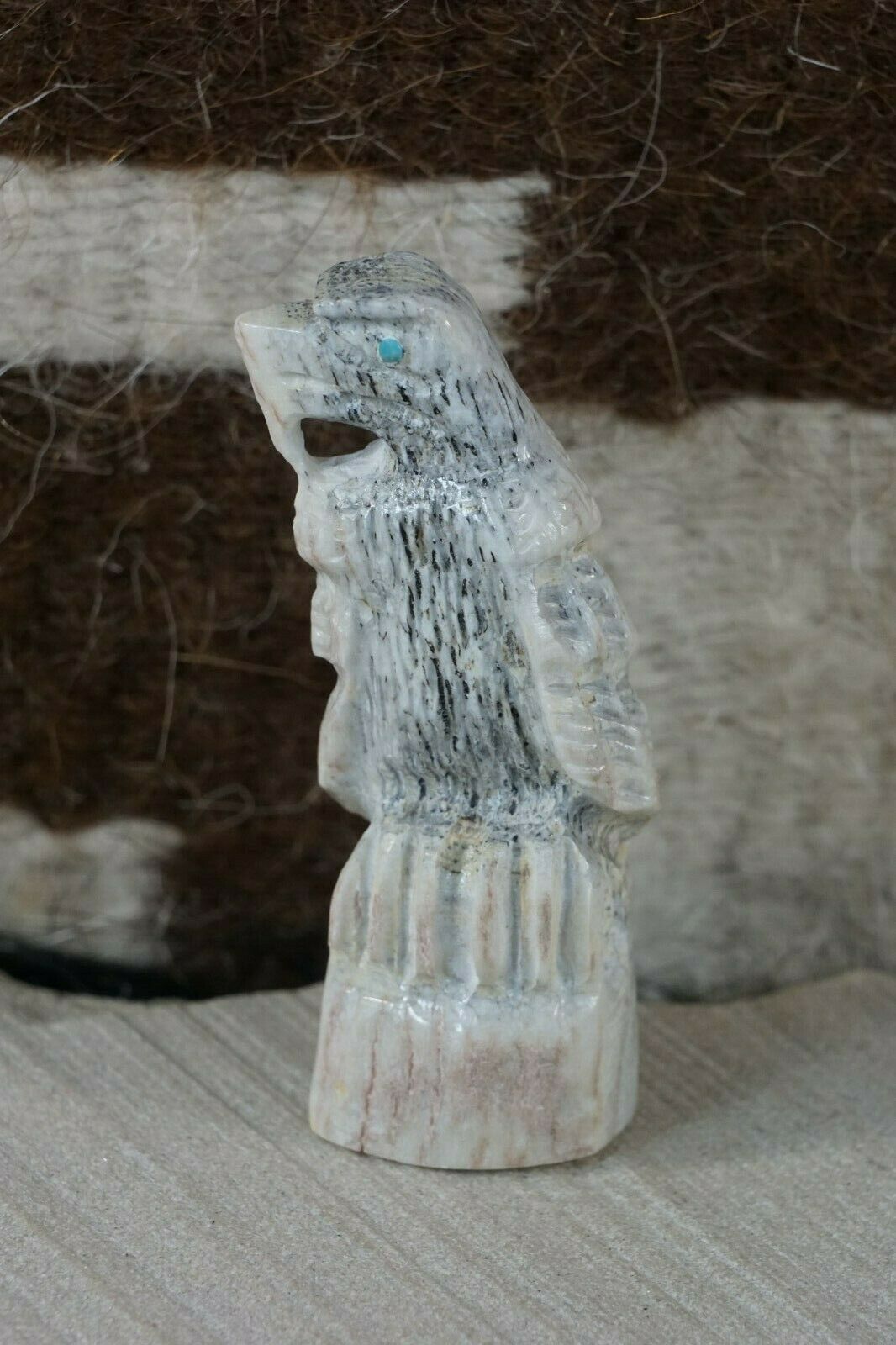 Eagle Zuni Fetish Carving - Jerrold Lahaleon - High Lonesome Trading