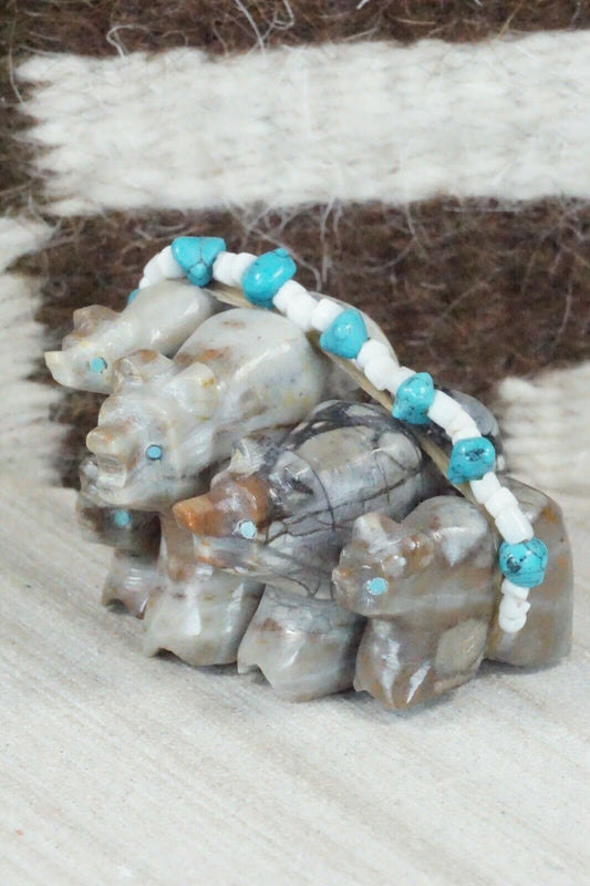 Bear Zuni Fetish Carving - Tim Lementino
