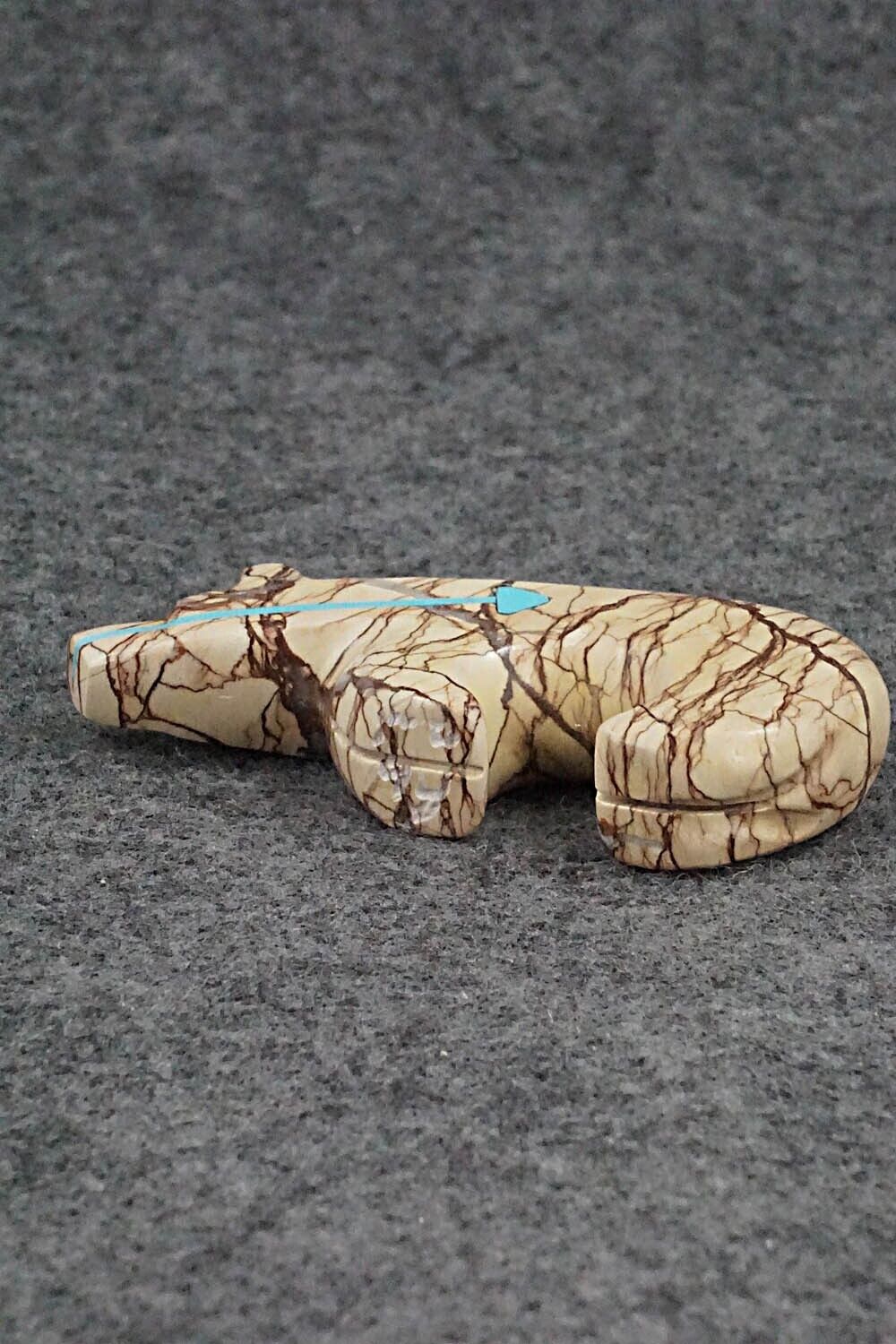 Bear Zuni Fetish Carving - Rodney Laiwakete
