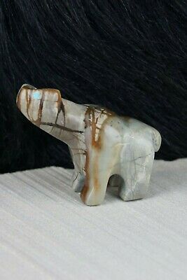 Bear Zuni Fetish Carving - Cameron Nastacio - High Lonesome Trading