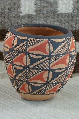 Jemez Pottery - Ortiz