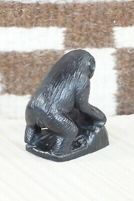 Chimpanzee Zuni Fetish Carving - Derrick Kaamasee