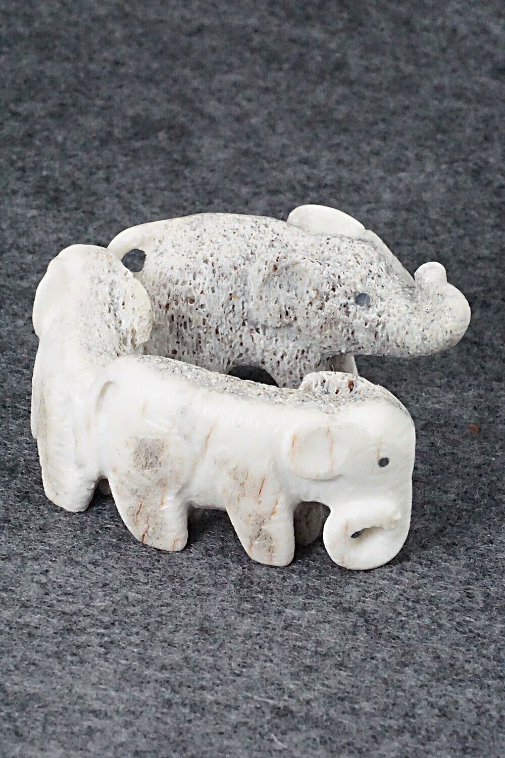 Elephant Zuni Fetish Carving - Maxx Laate