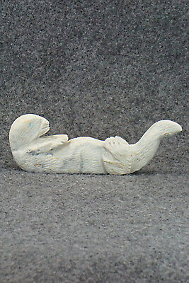 Otter Zuni Fetish Carving - Tony Mackel