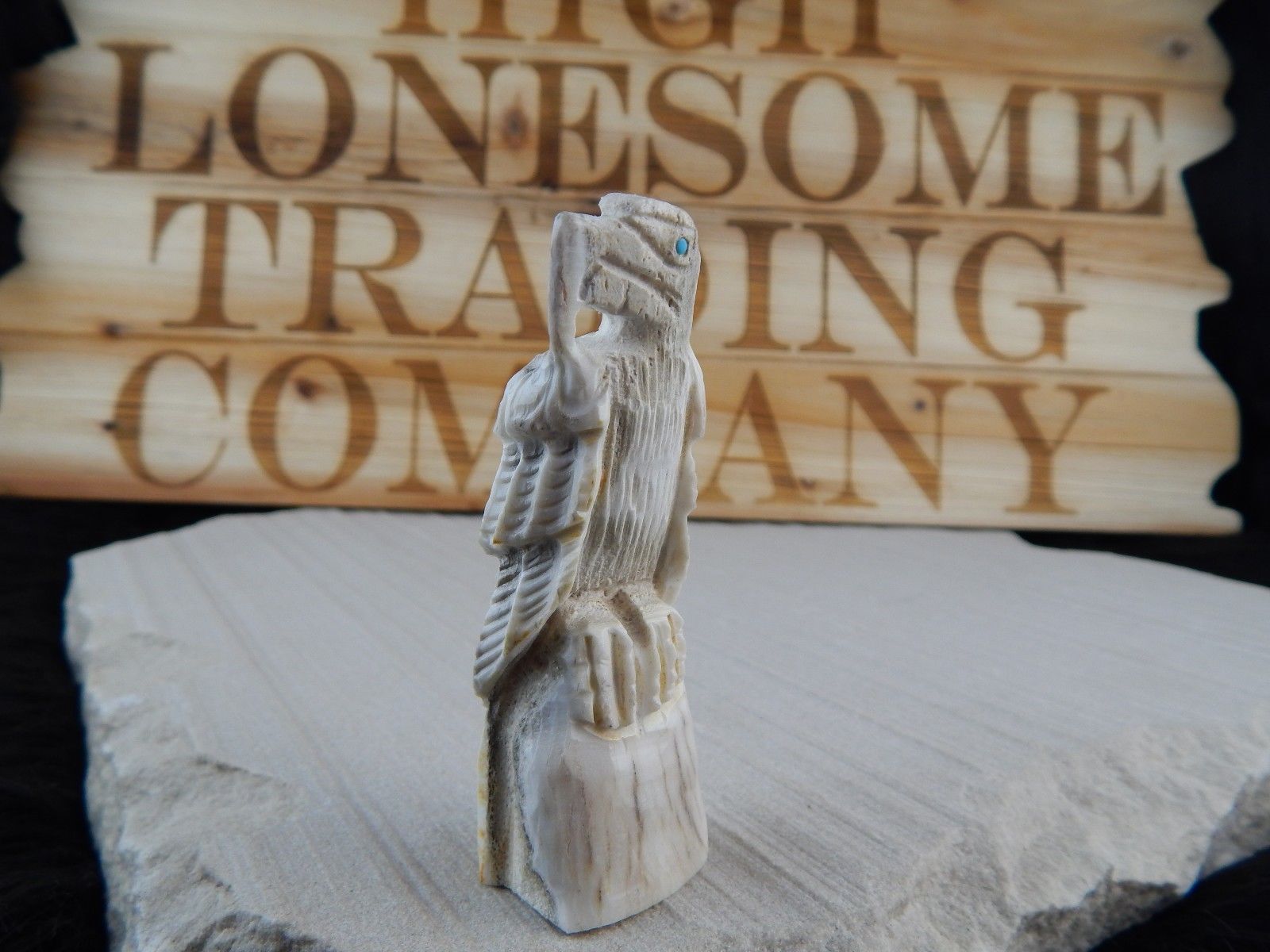 Eagle Zuni Fetish Carving - Jerrold Lahaleon - High Lonesome Trading