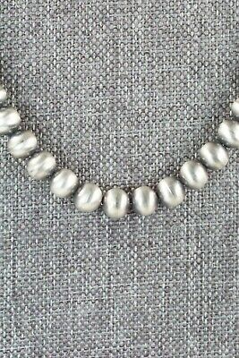 Navajo Pearl Necklace - Jan Mariano