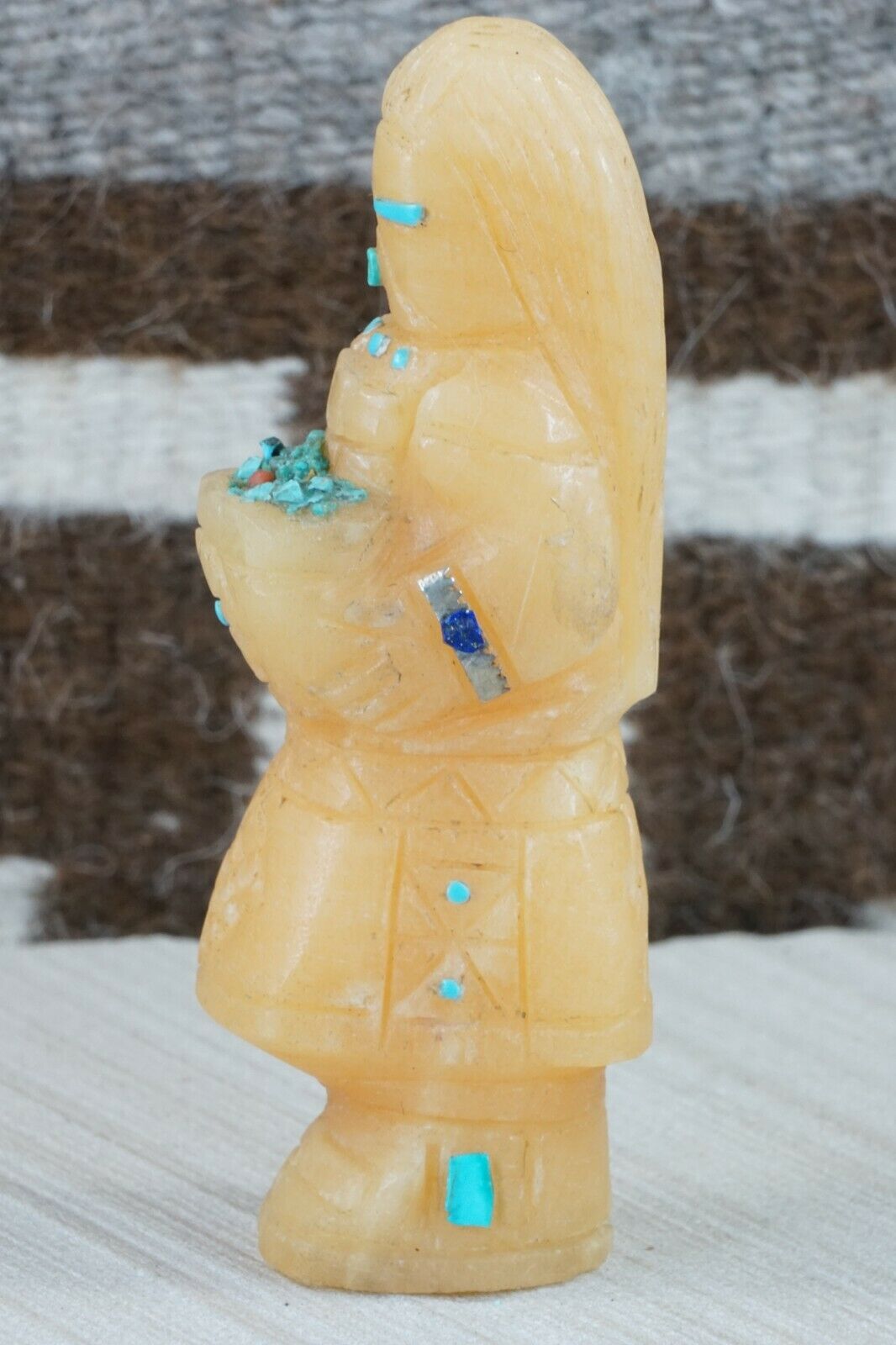 Ola Maiden Zuni Fetish Carving - Jon Quam