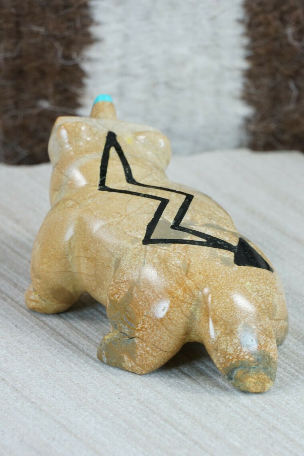 Badger Zuni Fetish Carving - Enrike Leekya
