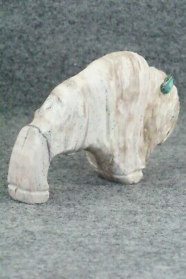 Buffalo Zuni Fetish Carving - Kevin Quam