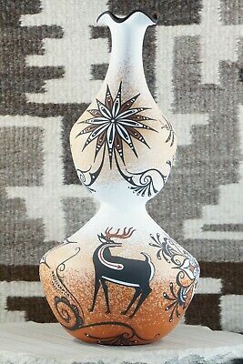 Zuni Pottery - Deldrick Cellicion