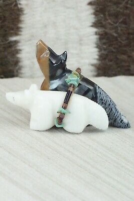 Wolf Zuni Fetish Carving - Daisy Natewa