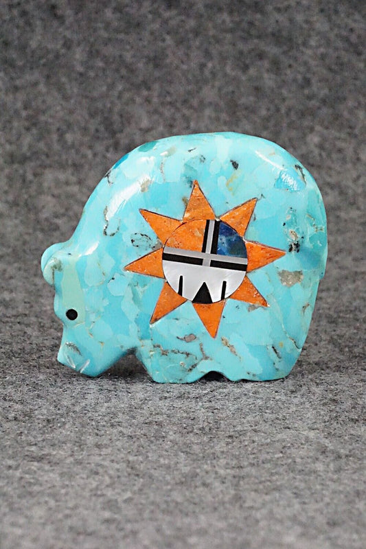 Bear Zuni Fetish Carving - Andres Lementino
