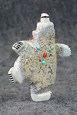 Bear Zuni Fetish Carving - Claudia Peina