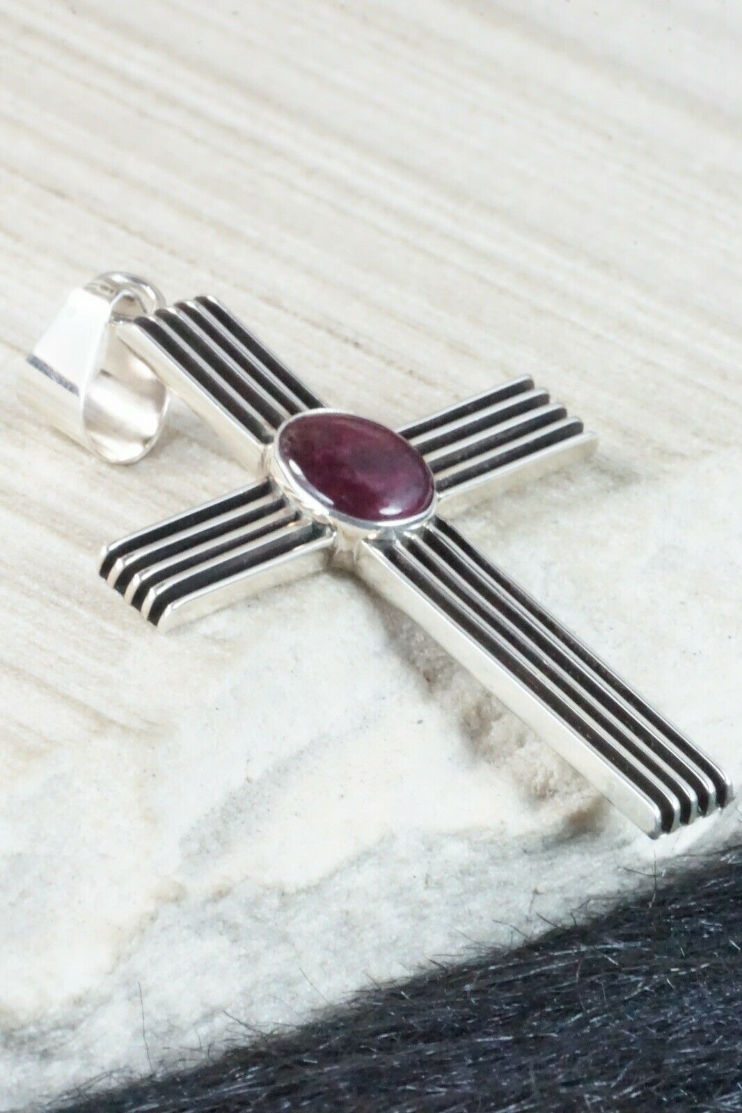Spiny Oyster & Sterling Silver Pendant - Francis Jones