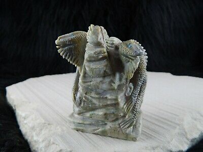 Lizard Zuni Fetish Carving - Calvin Weeka - High Lonesome Trading
