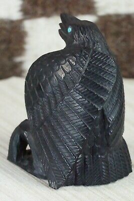 Crow Zuni Fetish Carving - Derrick Kaamasee