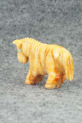 Horse Zuni Fetish Carving - Andres Quandelacy