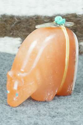 Bear Zuni Fetish Carving - Daphne Quam