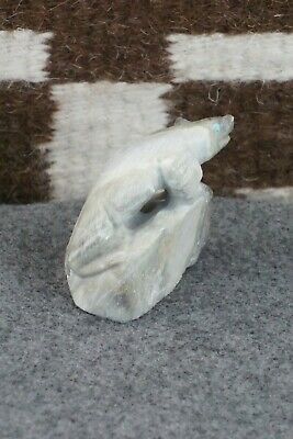 Badger Zuni Fetish Carving - Derrick Kaamasee