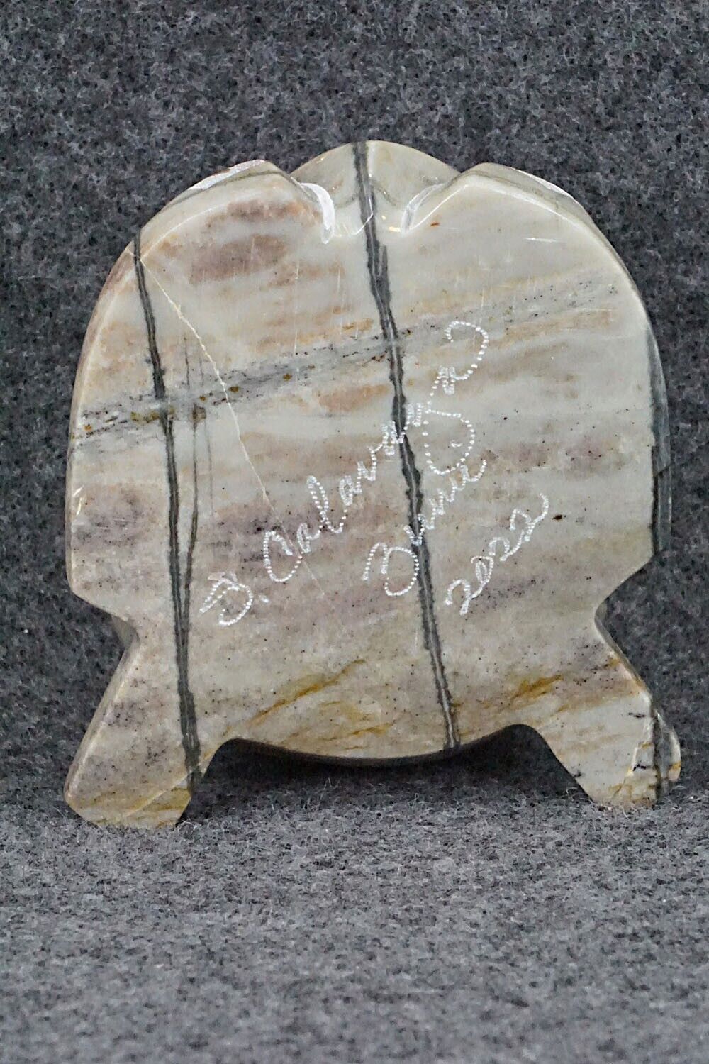 Frog Zuni Fetish Carving - Shannon Calavaza