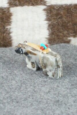 Bear Zuni Fetish Carving - Alex Tsethlikai
