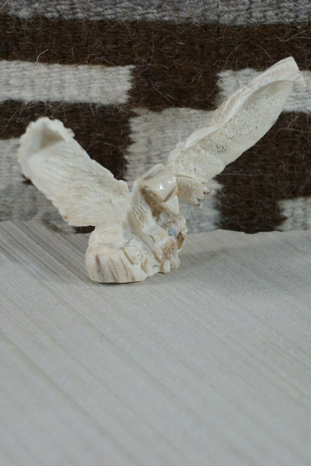 Eagle Zuni Fetish Carving - Jerrold Lahaleon - High Lonesome Trading