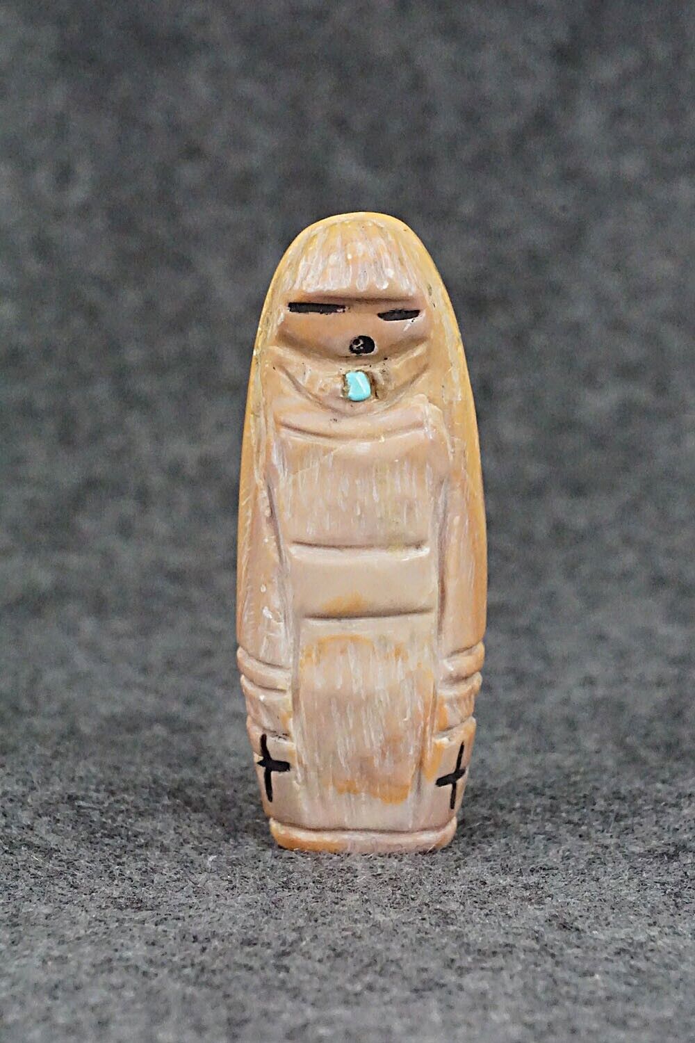 Corn Maiden Zuni Fetish Carving - Faye Quandelacy