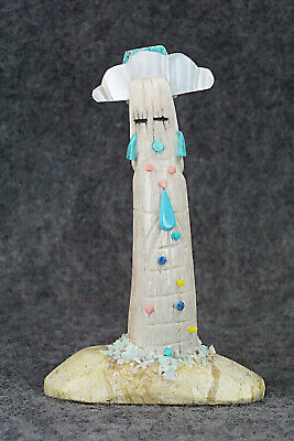Corn Maiden Zuni Fetish Carving - Roger Shebola