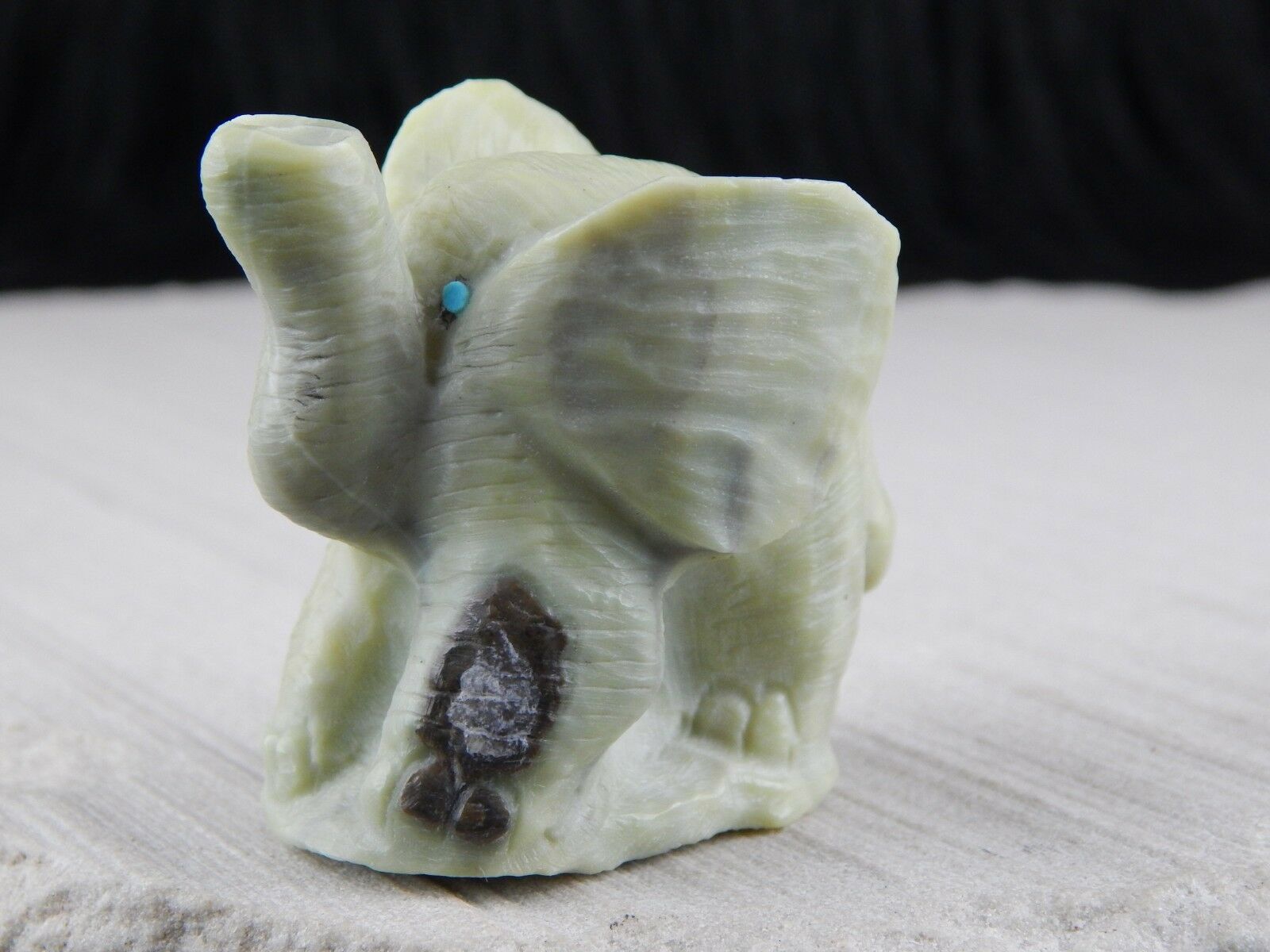 Elephant Zuni Fetish Carving - Carlton Kaamasee - High Lonesome Trading