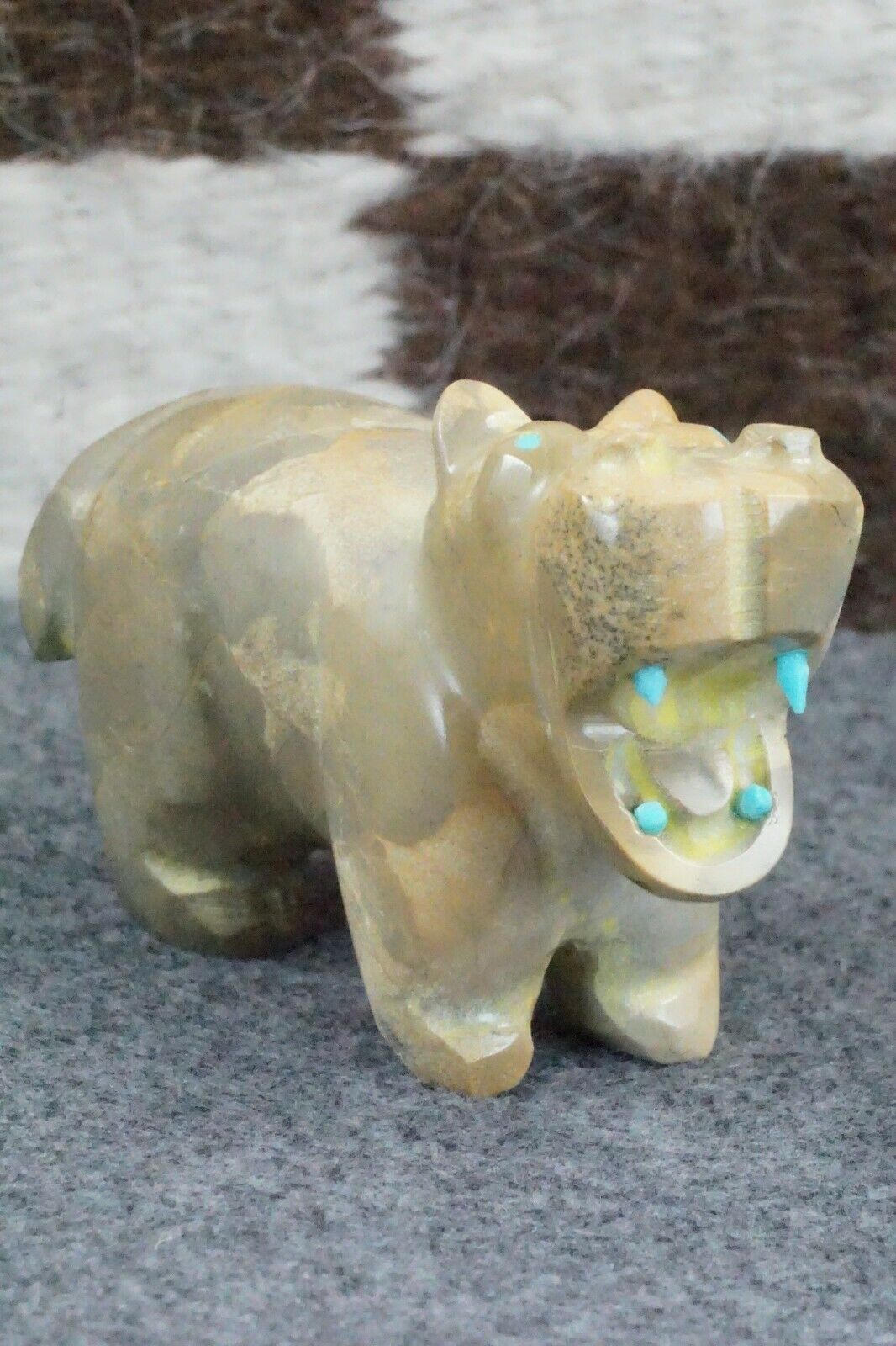 Hippo Zuni Fetish Carving - Enrike Leekya