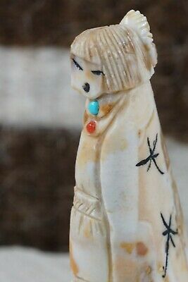 Corn Maiden Zuni Fetish Carving - Sandra Quandelacy