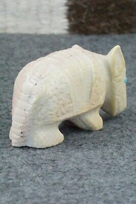 Armadillo Zuni Fetish Carving - Derrick Kaamasee