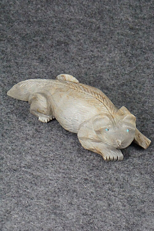 Badger Zuni Fetish Carving - Tony Mackel