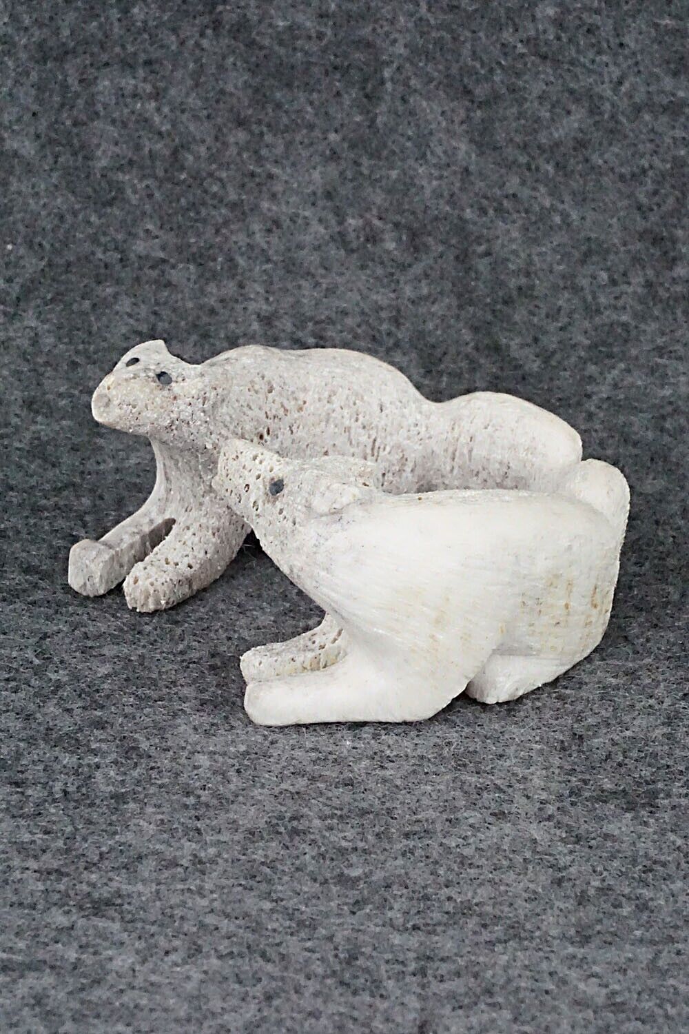 Wolf Zuni Fetish Carving - Maxx Laate