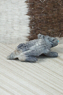 Horned Toad Zuni Fetish Carving - Wilfred Cheama