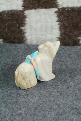 Bear Zuni Fetish Carving - Luey Cooeyate