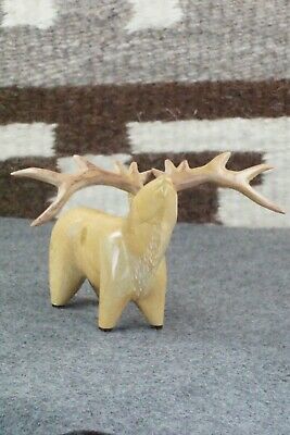 Caribou Zuni Fetish Carving - Enrike Leekya