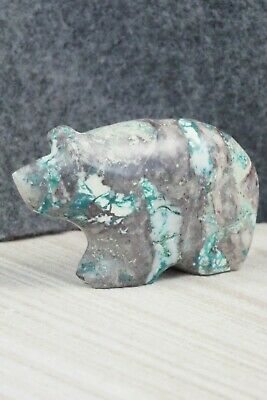 Bear Zuni Fetish Carving - Amos Pino