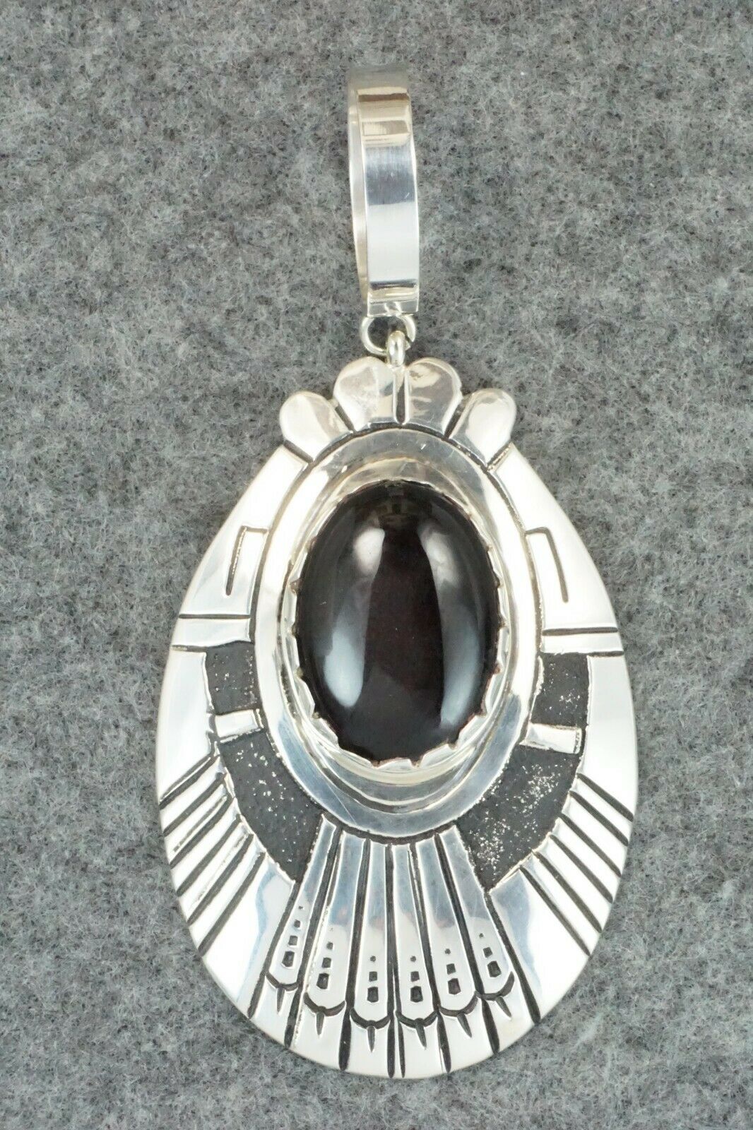 Onyx & Sterling Silver Pendant - Rosita Singer