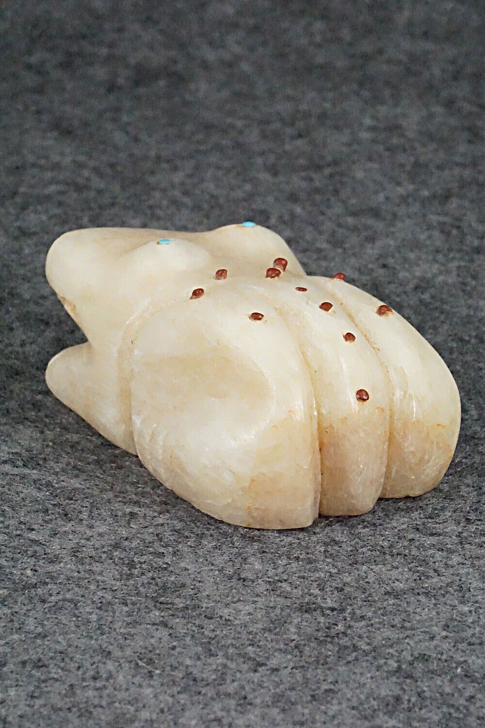 Frog Zuni Fetish Carving - Tyrone Poncho