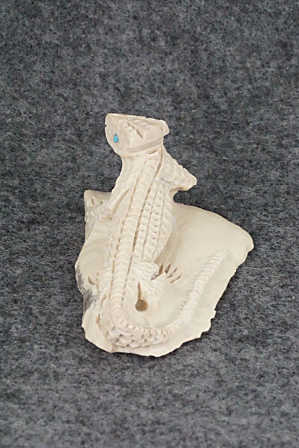 Lizard Zuni Fetish Carving - Jensen Charlie