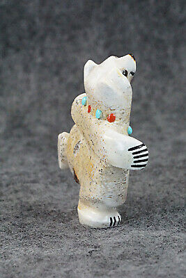 Bear Zuni Fetish Carving - Claudia Peina