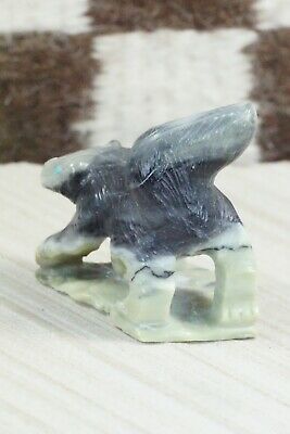 Badger Zuni Fetish Carving - Derrick Kaamasee