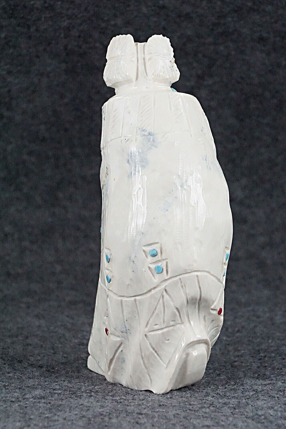 Corn Maiden Zuni Fetish Carving - Derrick Kaamasee